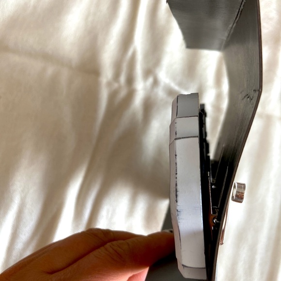 2/$14 magnet clip frame set - Picture 4 of 4